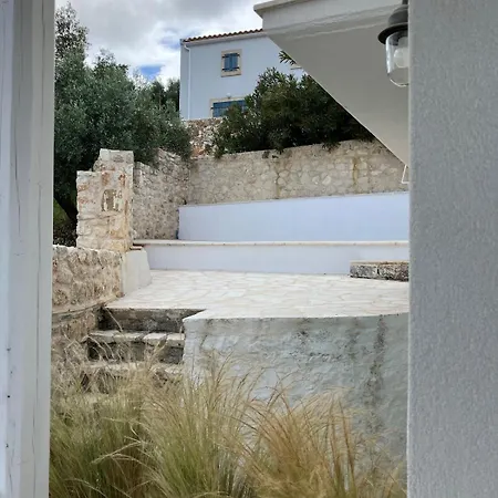 Casa Calypso * Tselendata